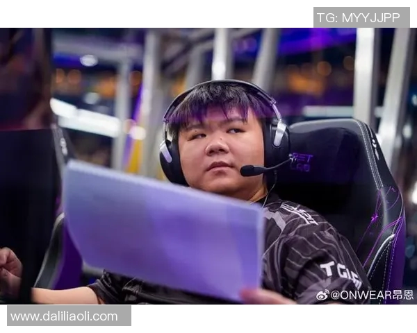 esports数据探讨DOTA2FPX战队在比赛中的耐力表现与训练策略分析